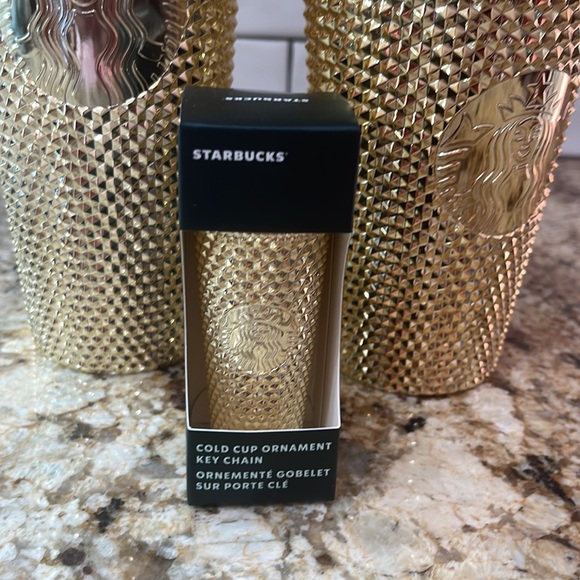 GOLD  Metallic Bling Starbucks Set Holiday 
Studded Tumblers & Keychain 2022 - Picture 4 of 5